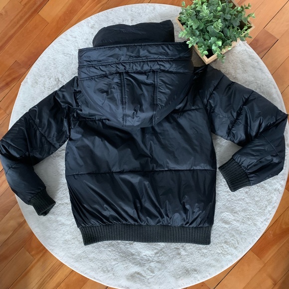 Abercrombie & Fitch Puffer Jacket - Picture 9 of 10